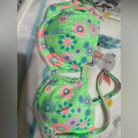 bikini top - Picture 3 of 5